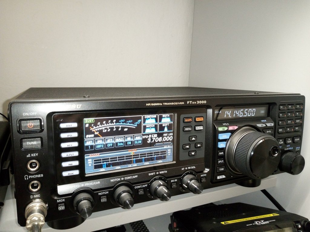 YAESU FTDX-3000_.jpg