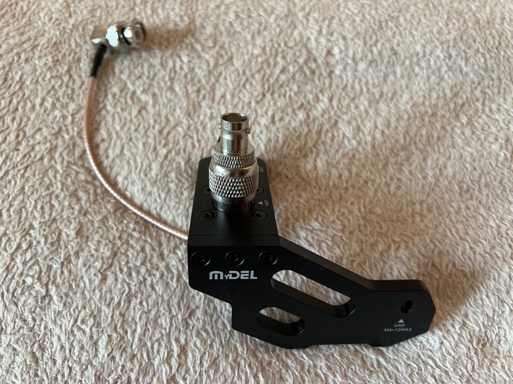 Držiak teleskopickej antény.jpg